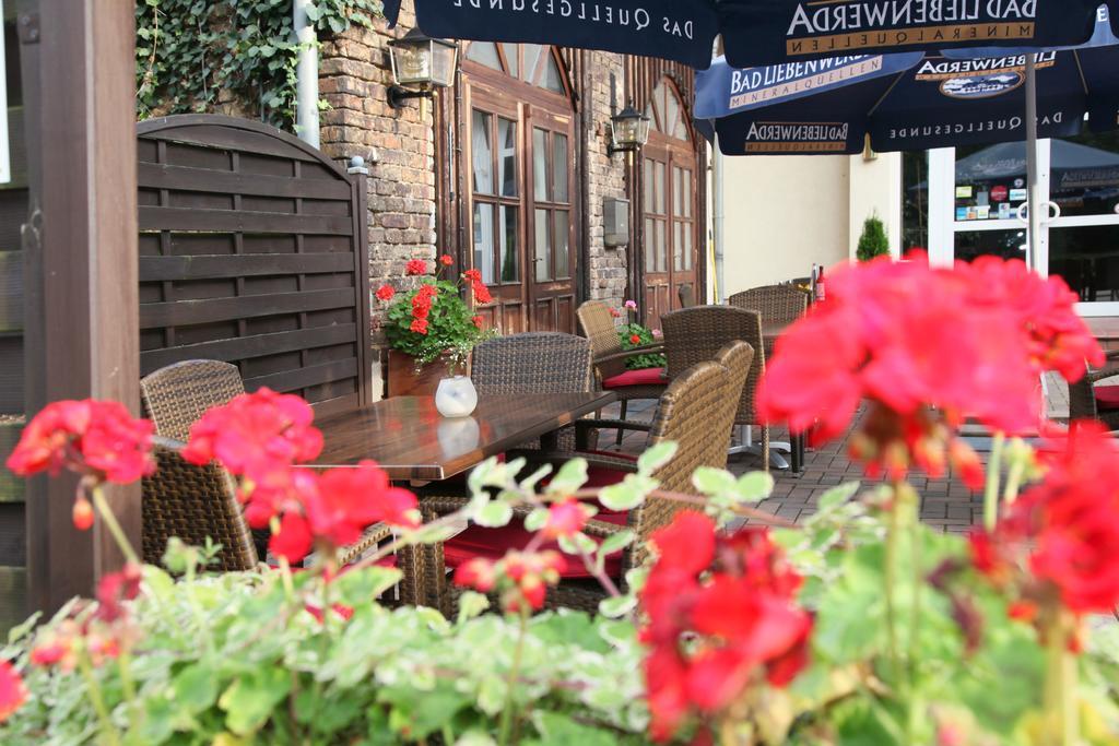 Hotel Am Schlossbrunnen 3*